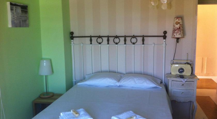 Elafonisos Elaion Hotel Szoba fotó